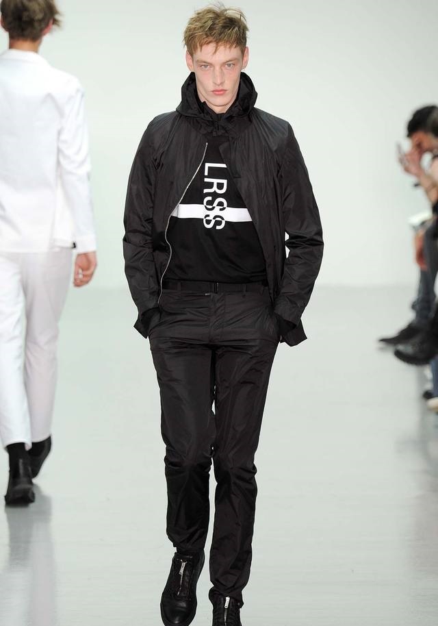 Lee Roach İlkbahar / Yaz 2015