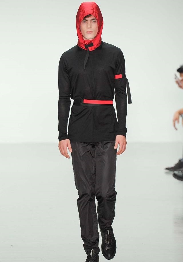 Lee Roach İlkbahar / Yaz 2015