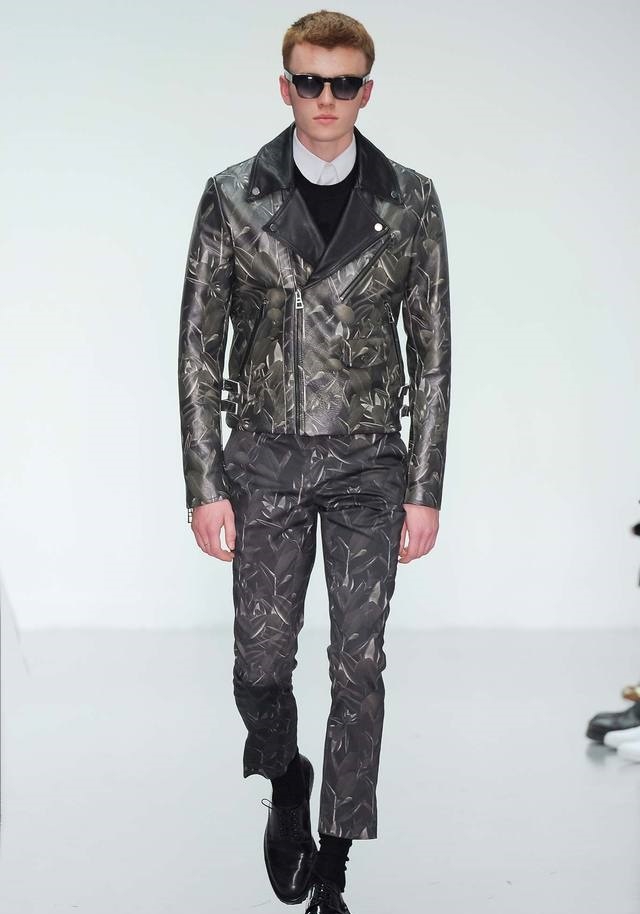 A. Sauvage İlkbahar / Yaz 2015