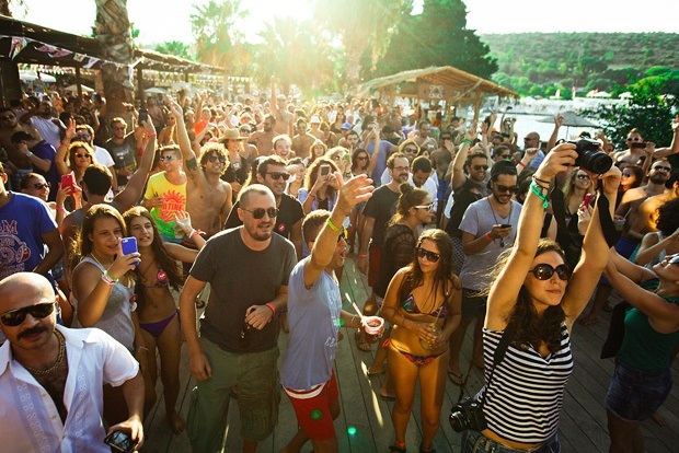 Kıyıda festival böyle geçti