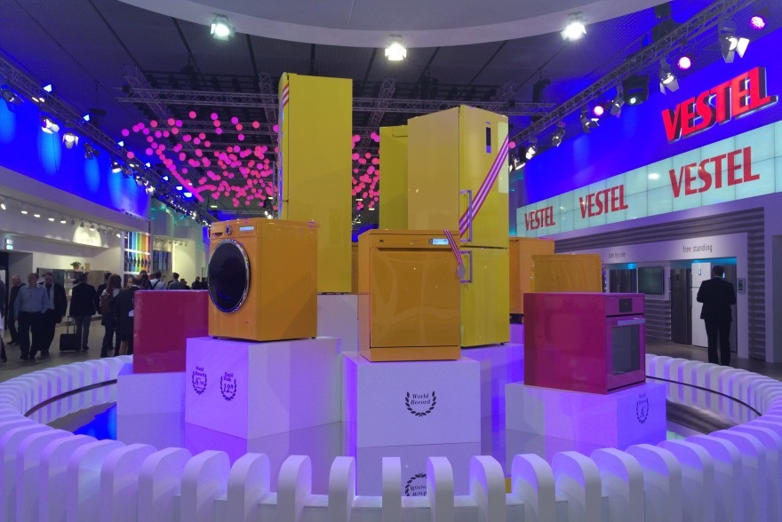 Geleceğe davetlisiniz