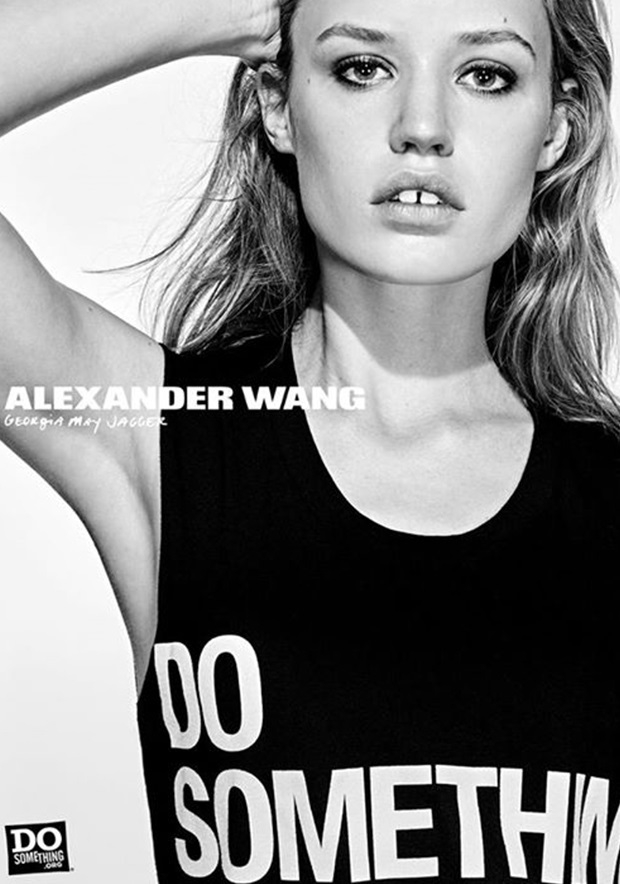 Hem ünlü hem yardımsever