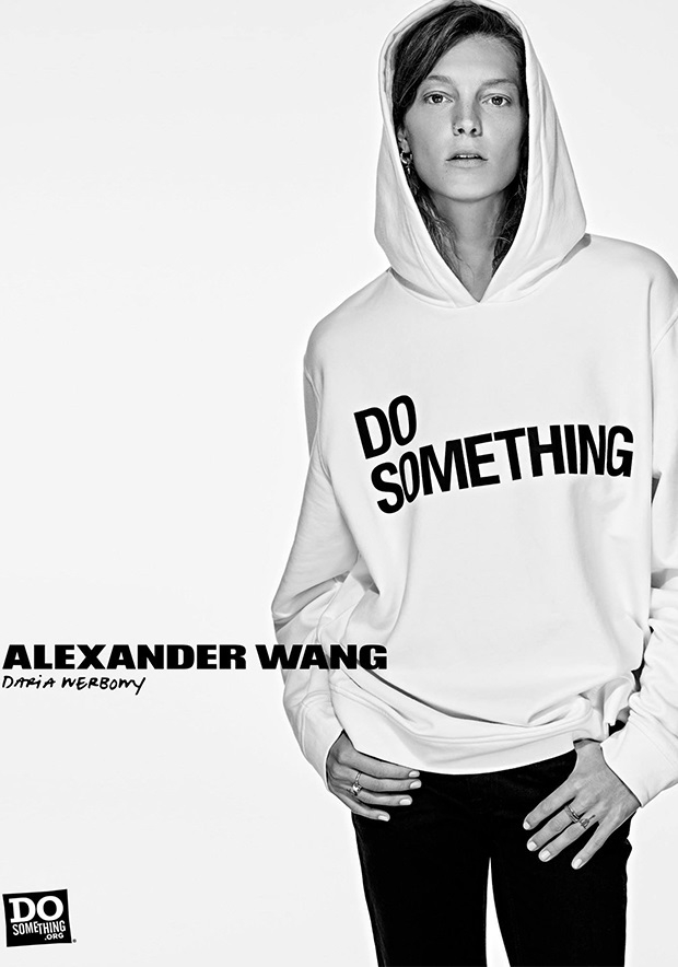 Hem ünlü hem yardımsever