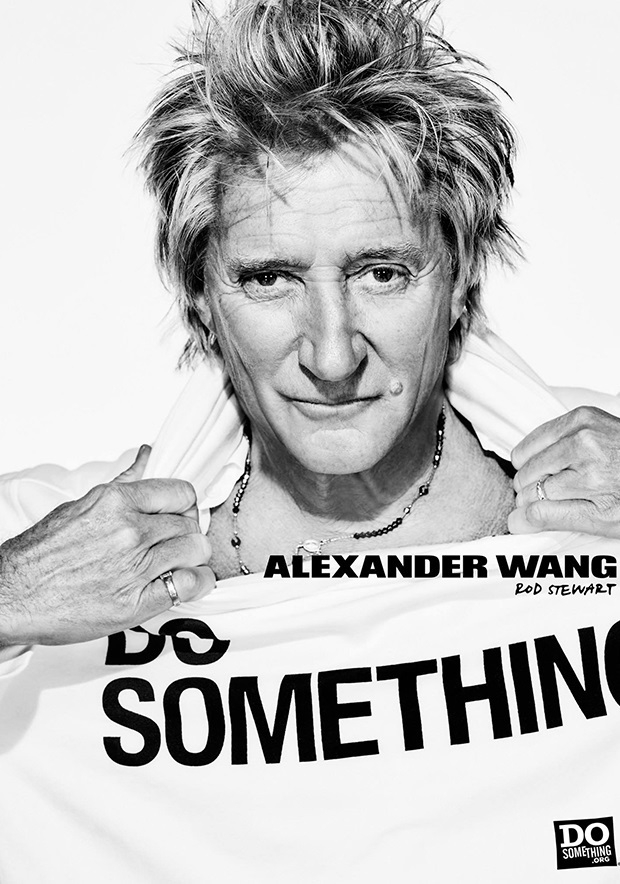 Hem ünlü hem yardımsever