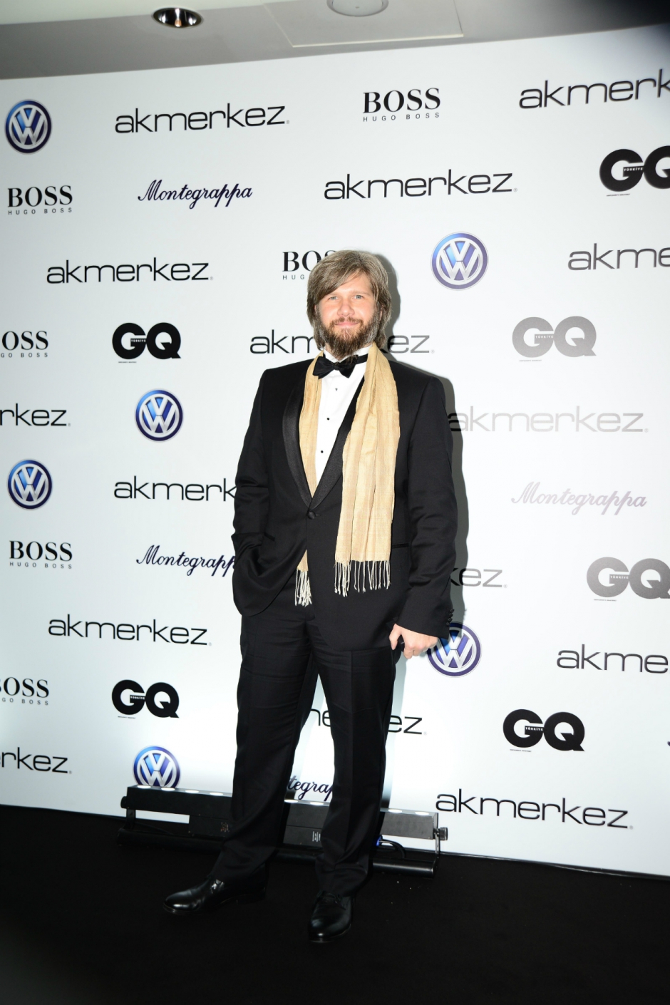 GQ MOTY 2015 Kırmızı Halı