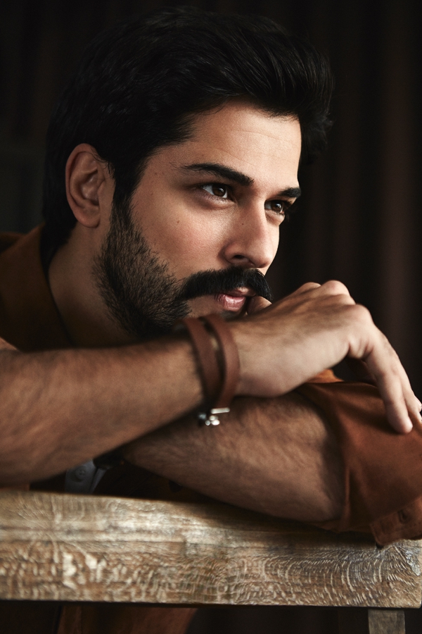 Nice Yıllara Burak Özçivit