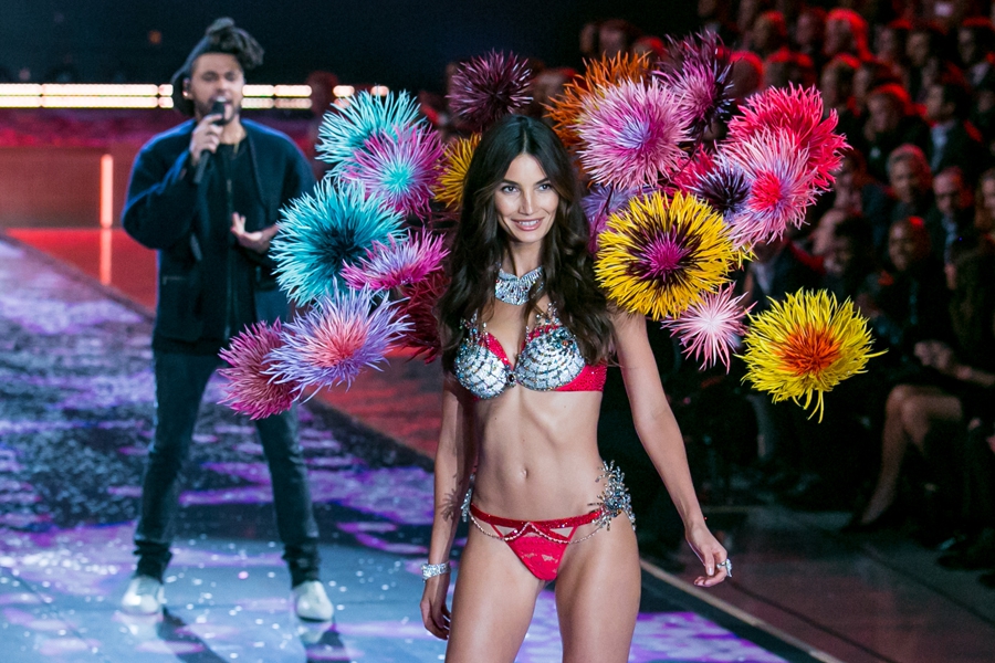 En Can Alıcı Anlarıyla Victoria's Secret