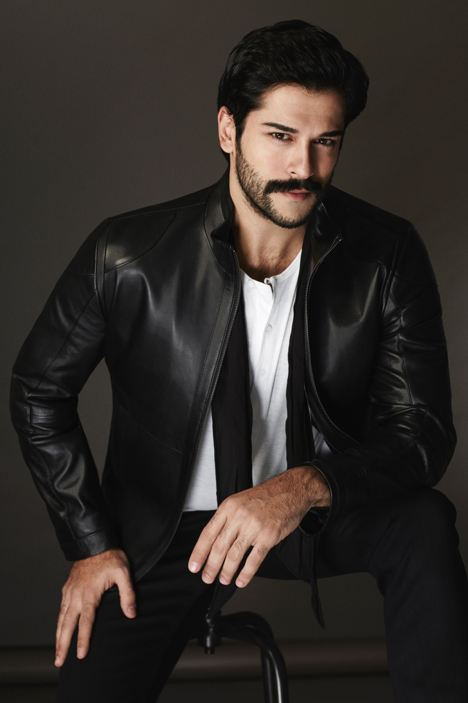 Murat Boz ve Burak Özçivit Kardeşler