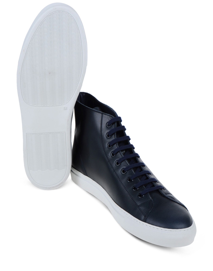 İyi Sneaker En İyi Sneaker'a Karşı