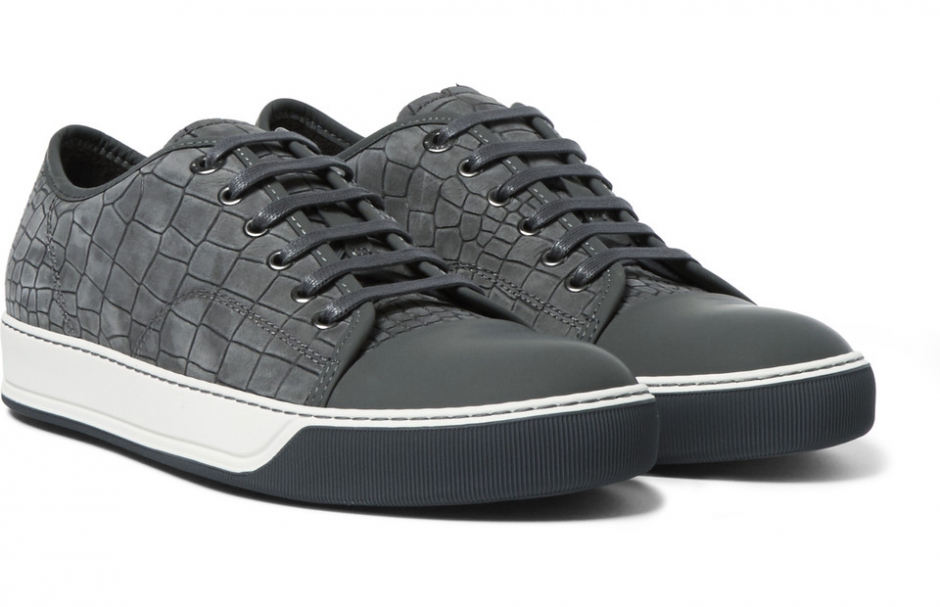 İyi Sneaker En İyi Sneaker'a Karşı