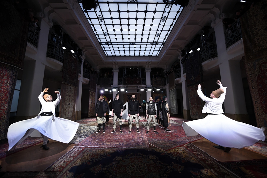 Les Benjamins Milano Moda Haftası'nda