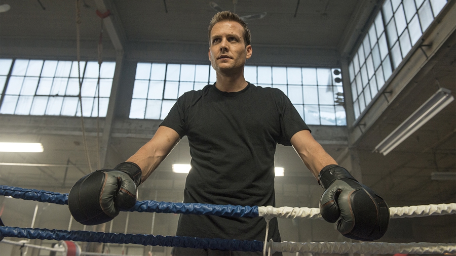 Modern Erkeğin Harvey Specter'dan Alacağı 7 Hayat Dersi