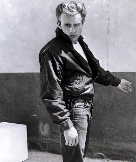 24 Yaşında Efsane Olmak: James Dean