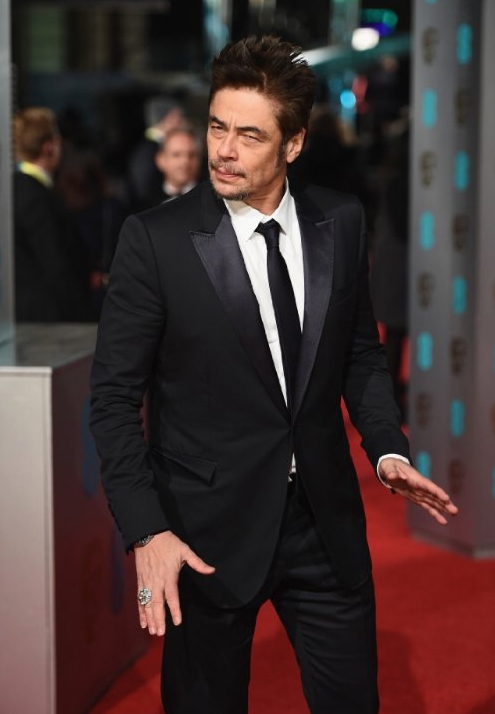 BAFTA 2016 Kırmızı Halı: Leonardo Her Törende Başrolde