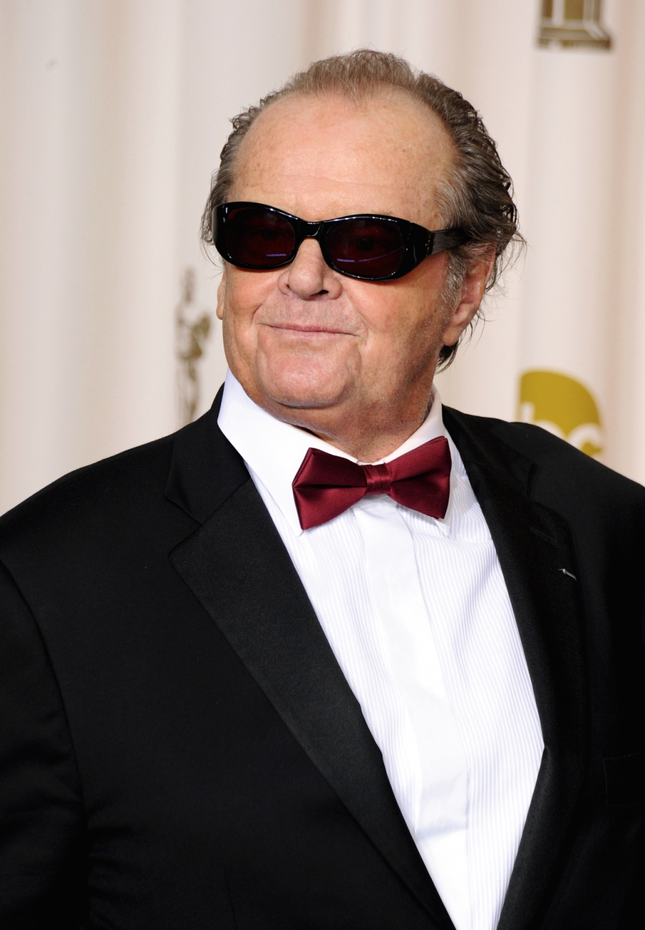 Yıldızlardan Gözlük Önerileri