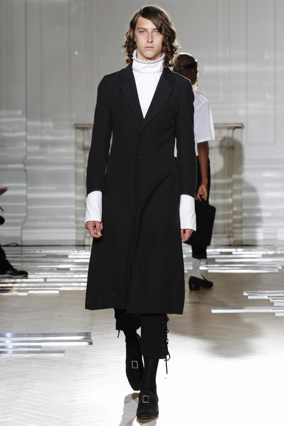 Erkek Modasında Son Dönemin En İyi Tasarımcısıyla Tanıştınız mı?