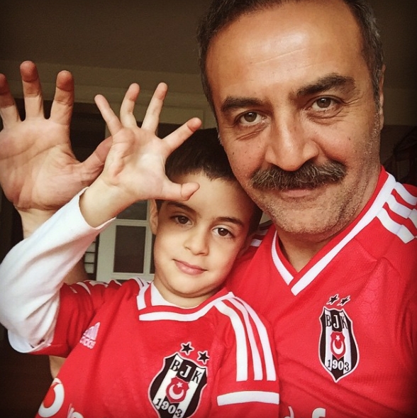 Tüm Süper Babaların Babalar Günü Kutlu Olsun