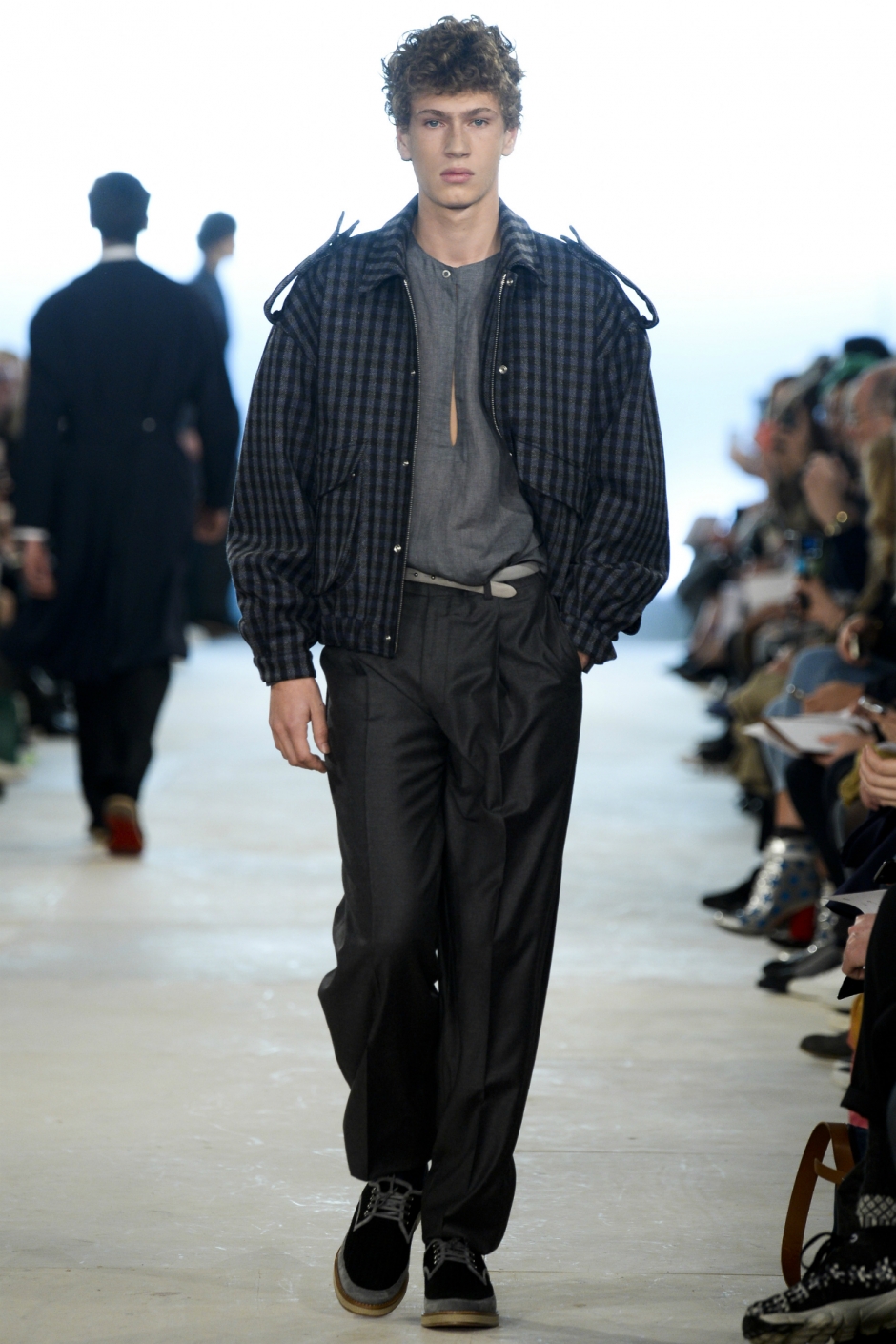 E. Tautz Sonbahar / Kış 2016