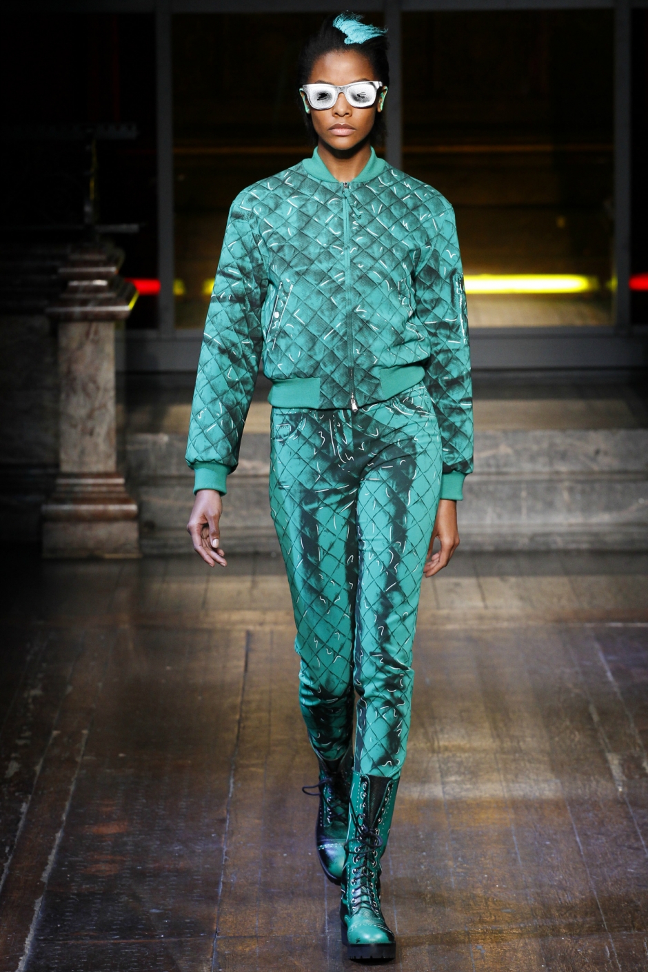 Moschino Sonbahar / Kış 2016