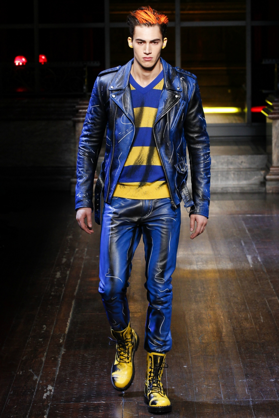 Moschino Sonbahar / Kış 2016