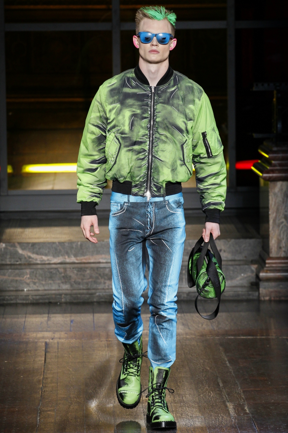 Moschino Sonbahar / Kış 2016