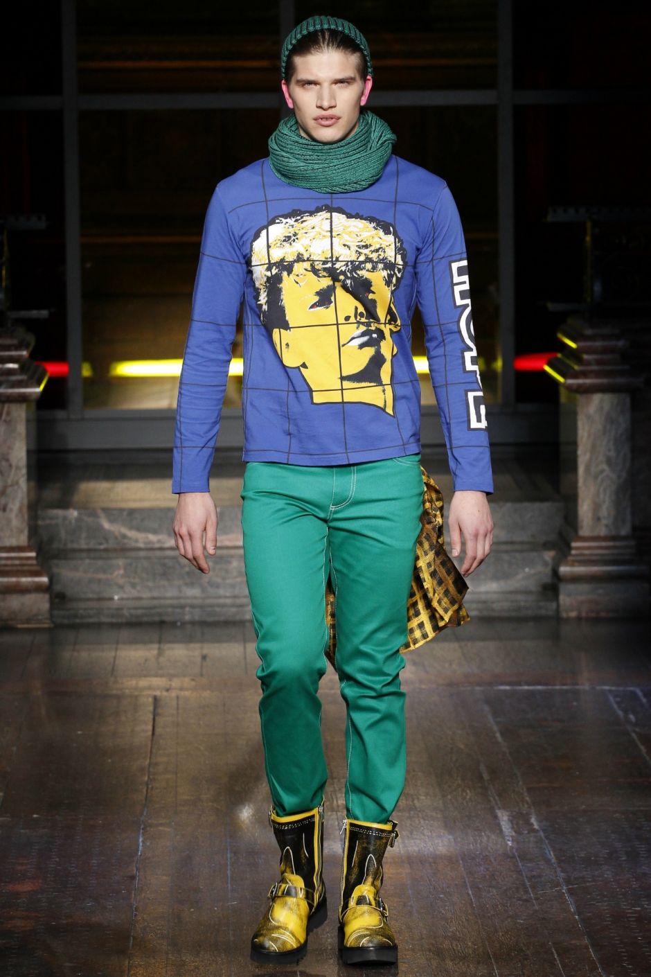 Moschino Sonbahar / Kış 2016