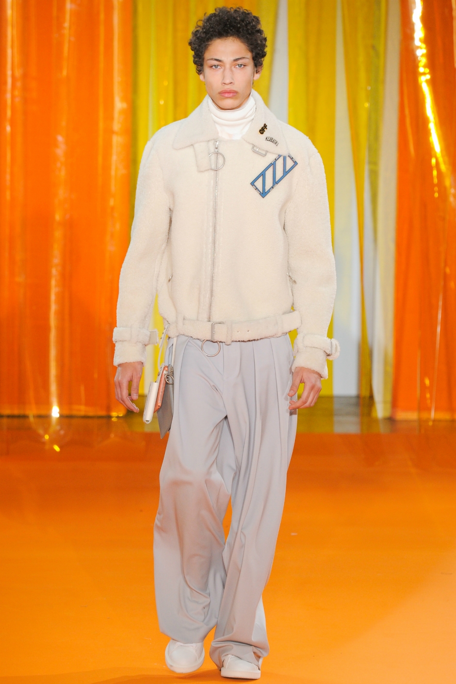 Off White Sonbahar / Kış 2016