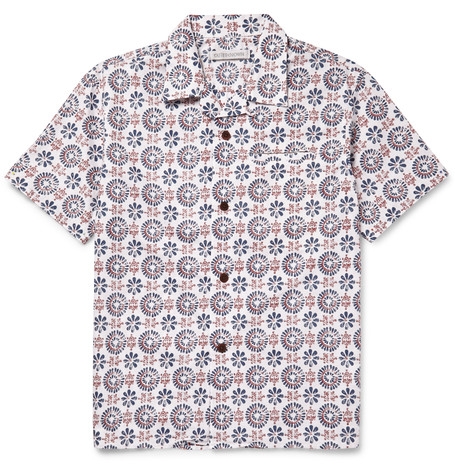 Yeni Takım Elbiseniz = Hawaii Gömleğiniz