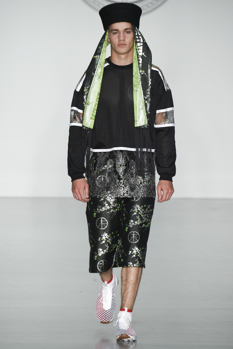 Astrid Andersen İlkbahar / Yaz 2016