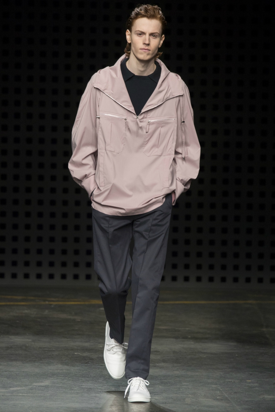 E. Tautz İlkbahar / Yaz 2016