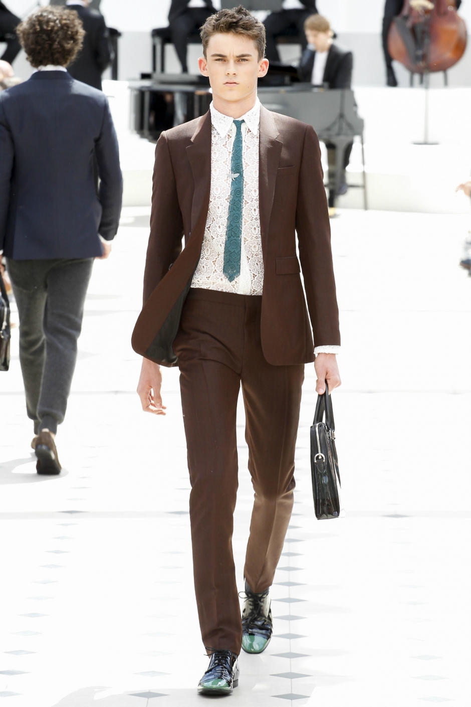 Burberry Prorsum İlkbahar / Yaz 2016