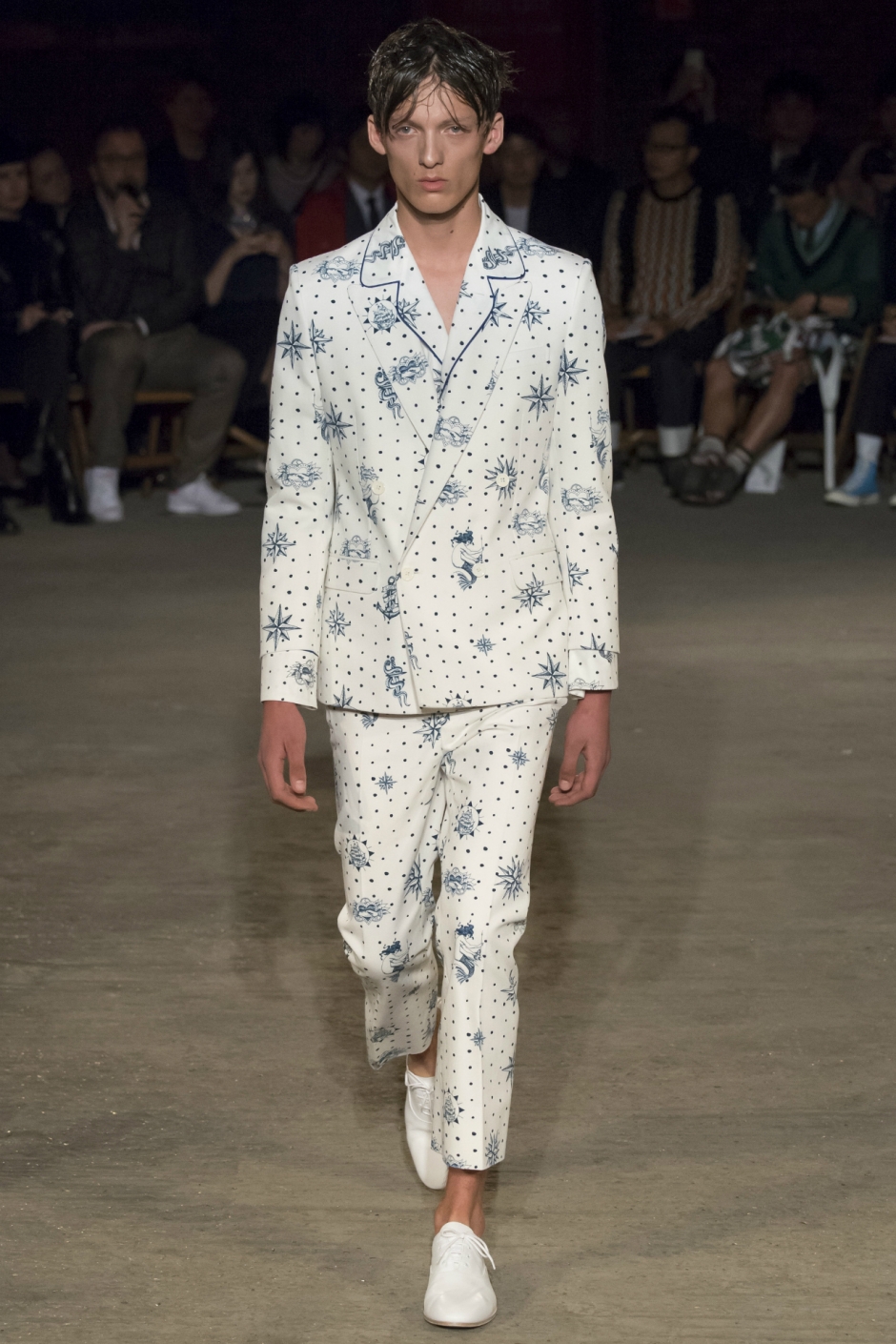 Alexander McQueen İlkbahar / Yaz 2016