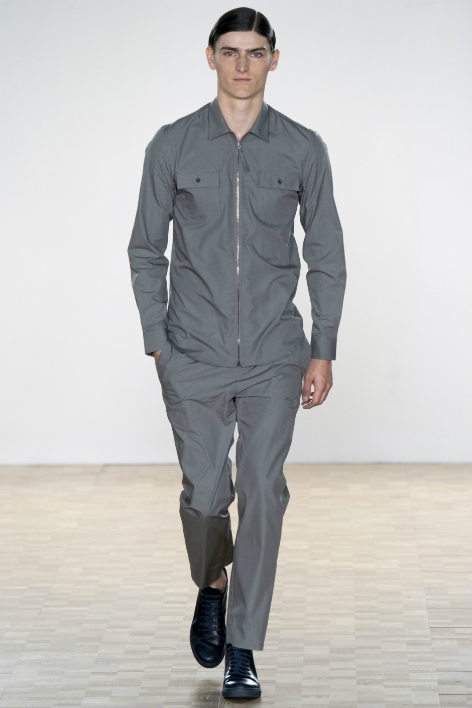 Hardy Amies İlkbahar / Yaz 2016