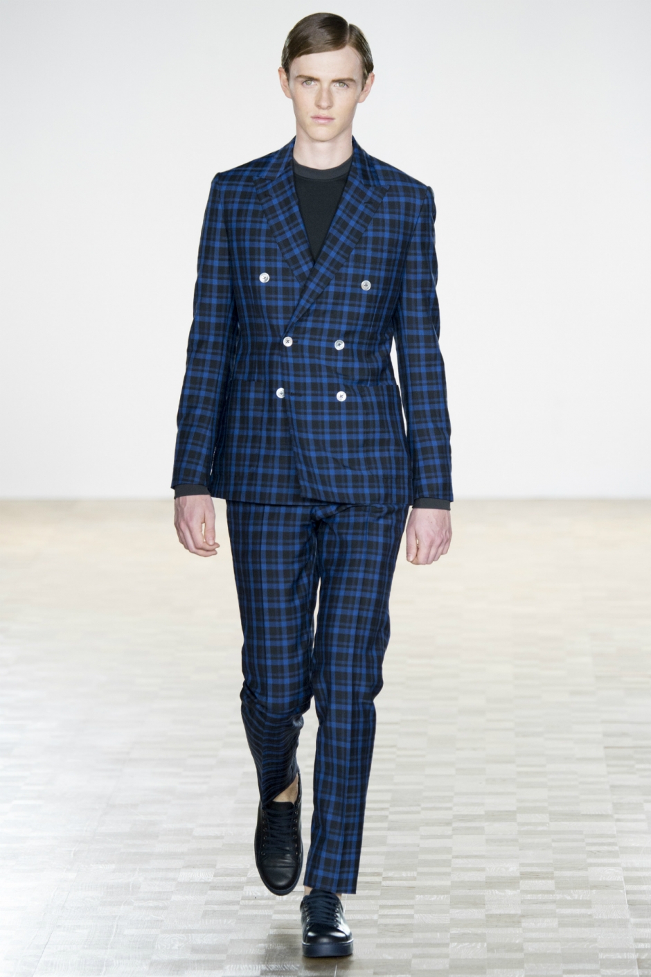 Hardy Amies İlkbahar / Yaz 2016