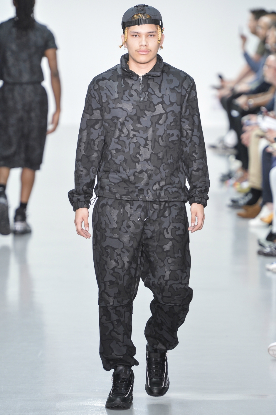 Nasir Mazhar İlkbahar / Yaz 2016