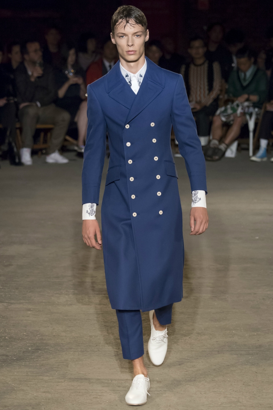 Alexander McQueen İlkbahar / Yaz 2016