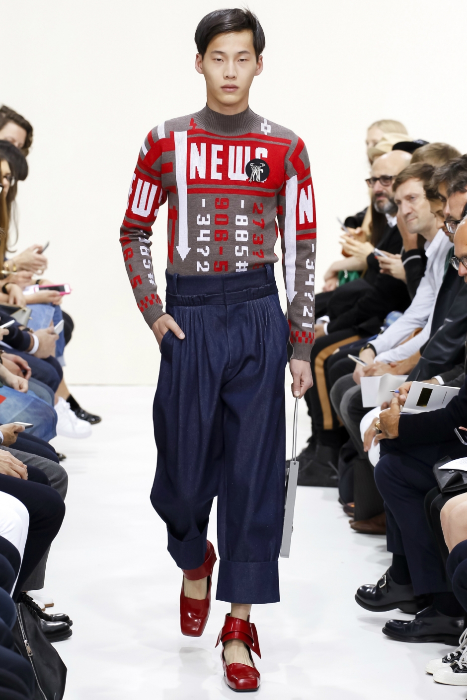 J.W. Anderson İlkbahar / Yaz 2016