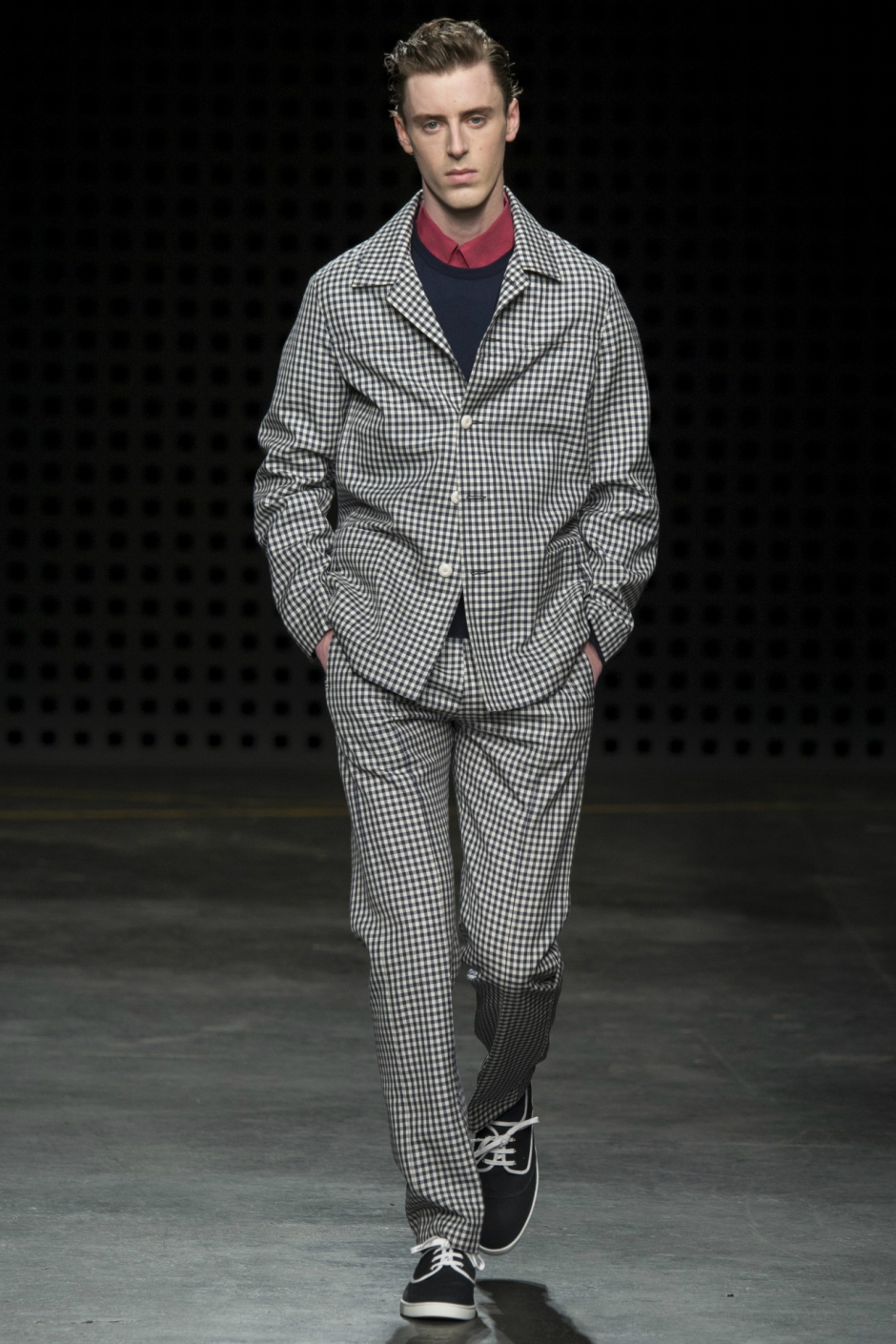 E. Tautz İlkbahar / Yaz 2016