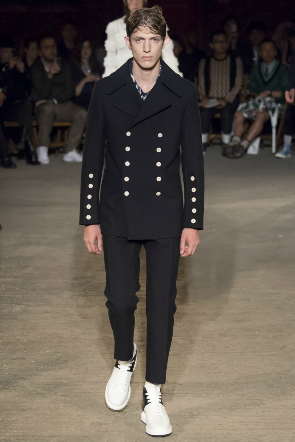 Alexander McQueen İlkbahar / Yaz 2016