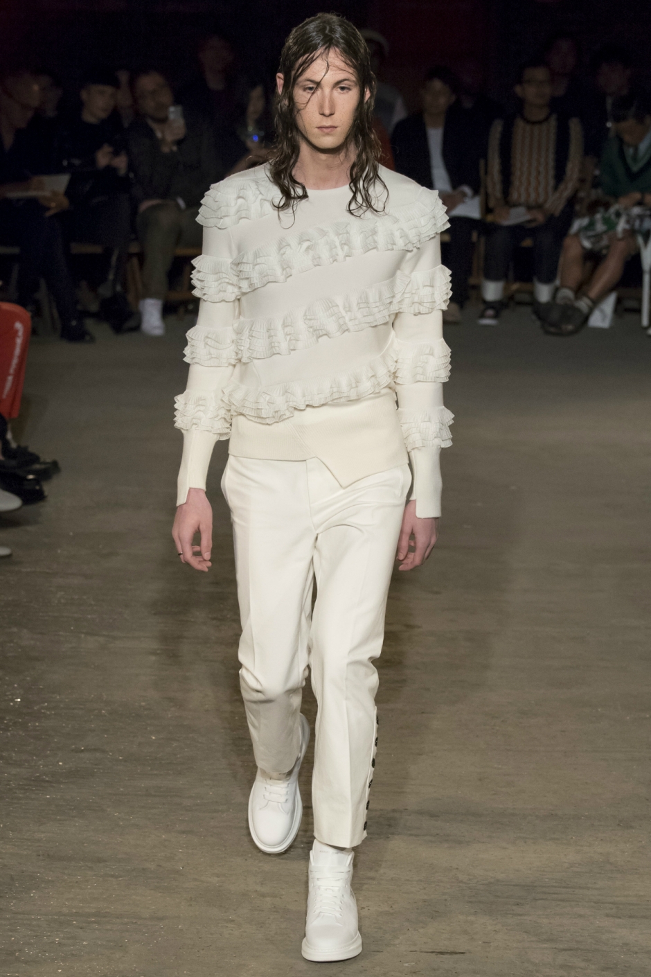 Alexander McQueen İlkbahar / Yaz 2016