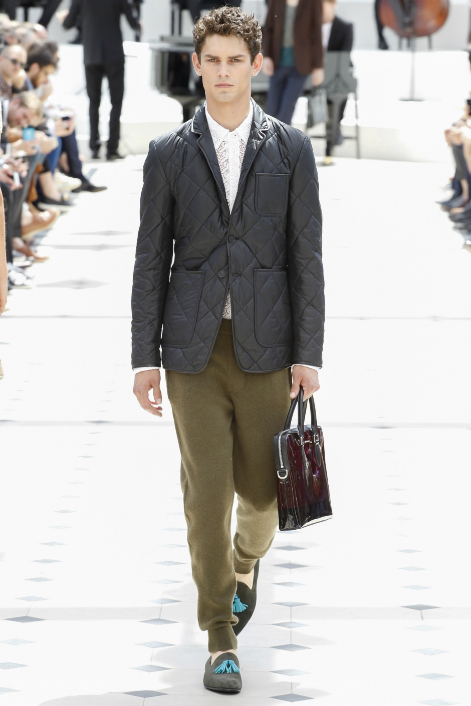 Burberry Prorsum İlkbahar / Yaz 2016