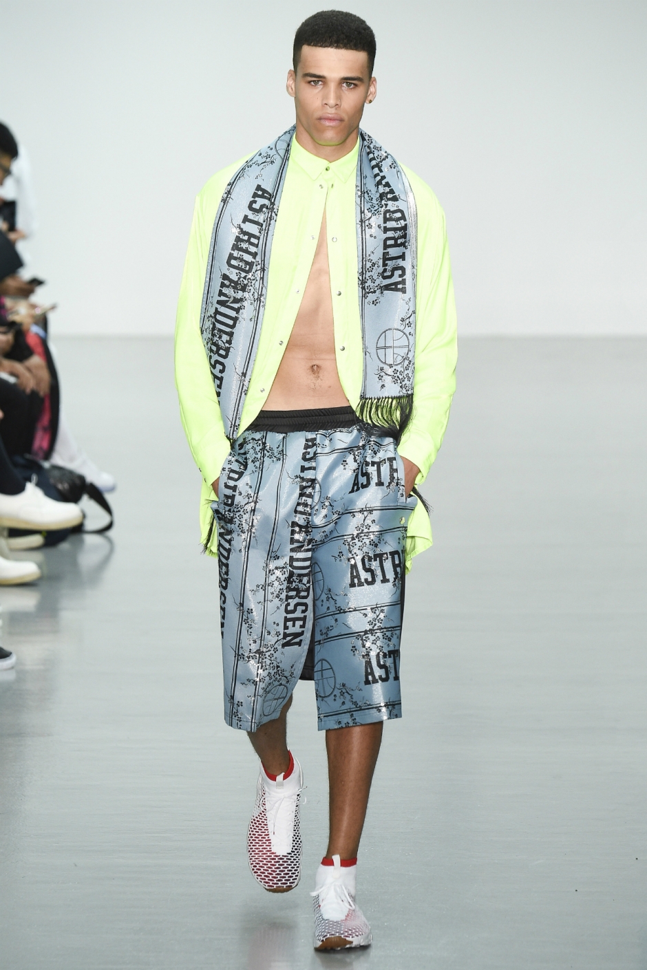 Astrid Andersen İlkbahar / Yaz 2016