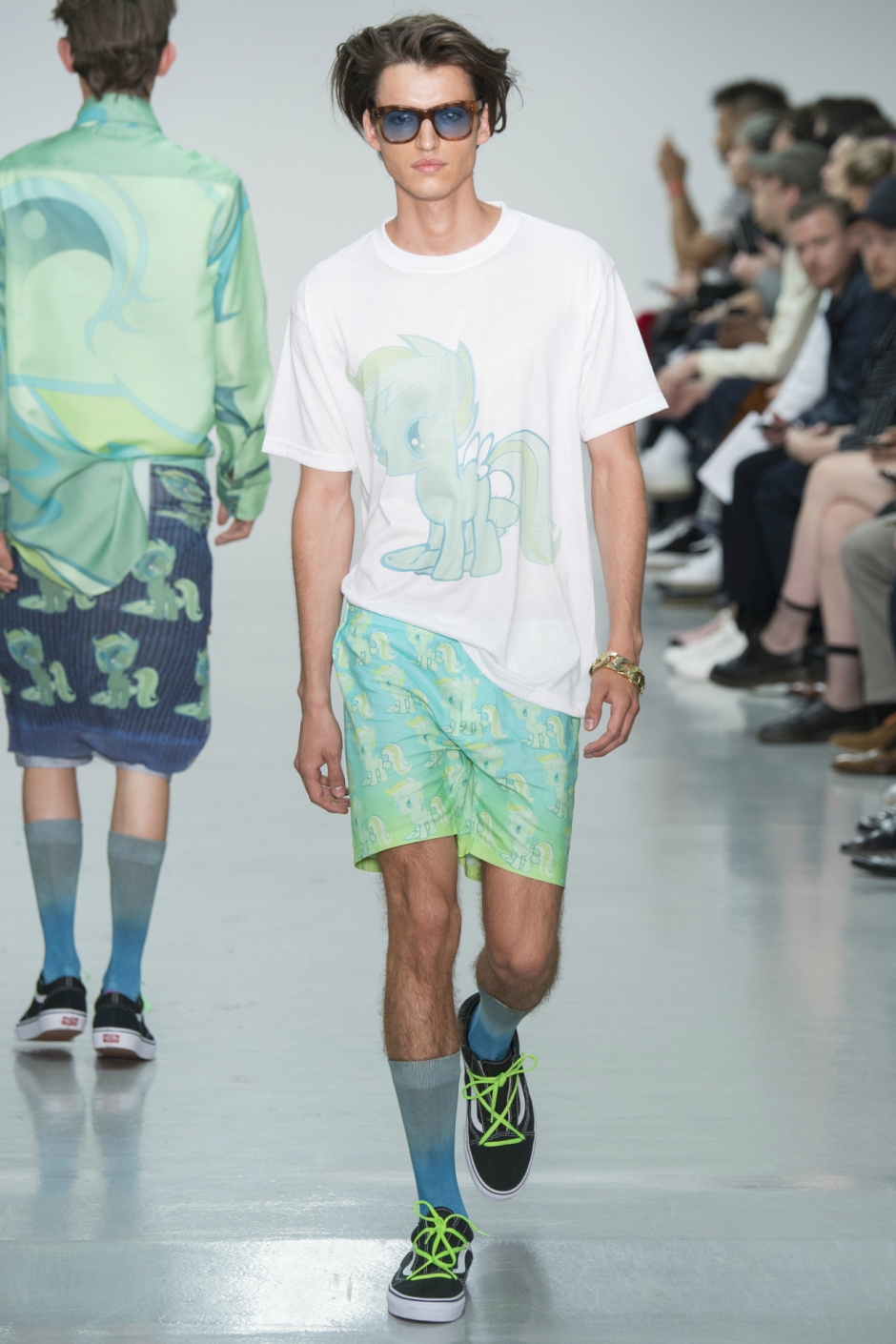 Katie Eary İlkbahar / Yaz 2016