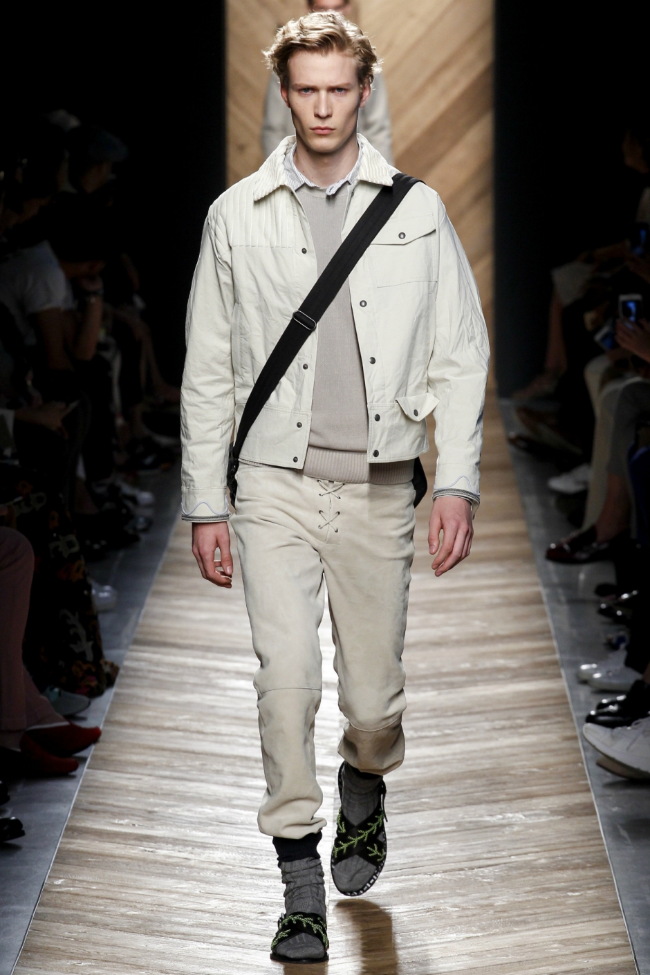 Bottega Veneta İlkbahar / Yaz 2016