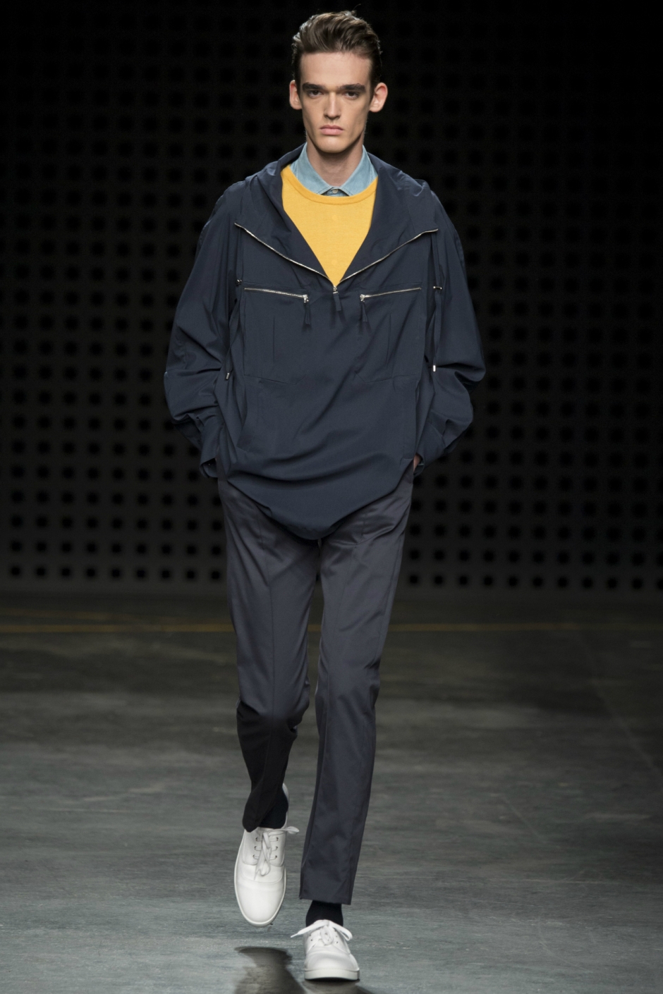 E. Tautz İlkbahar / Yaz 2016