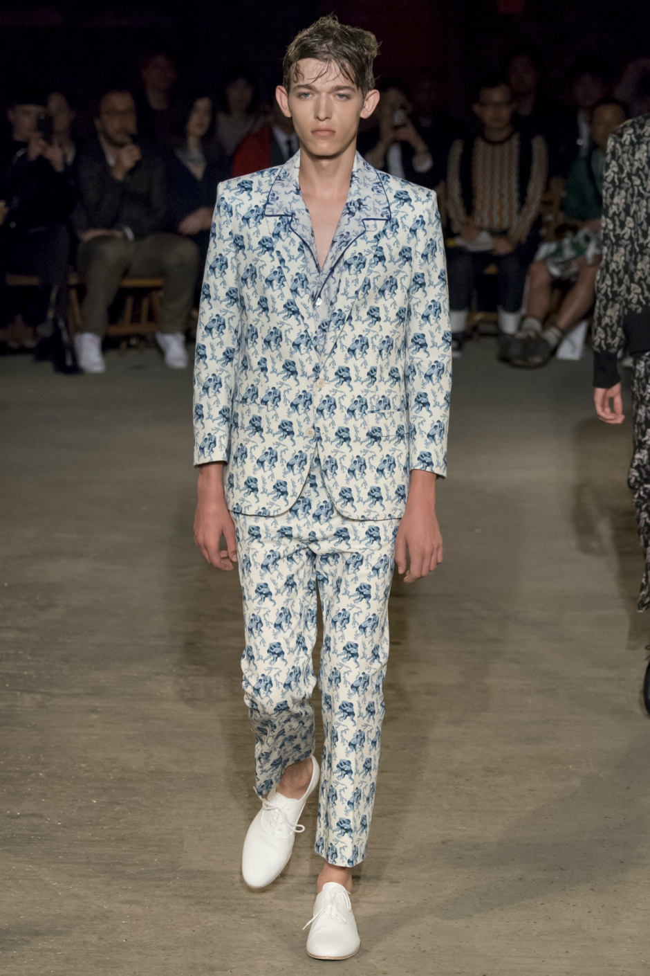 Alexander McQueen İlkbahar / Yaz 2016