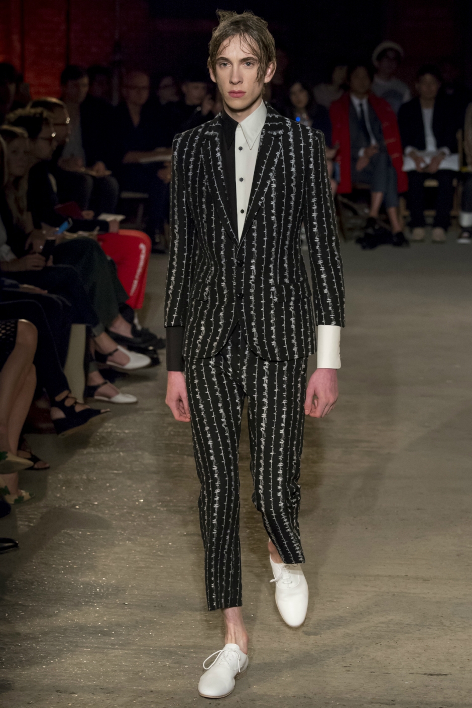 Alexander McQueen İlkbahar / Yaz 2016