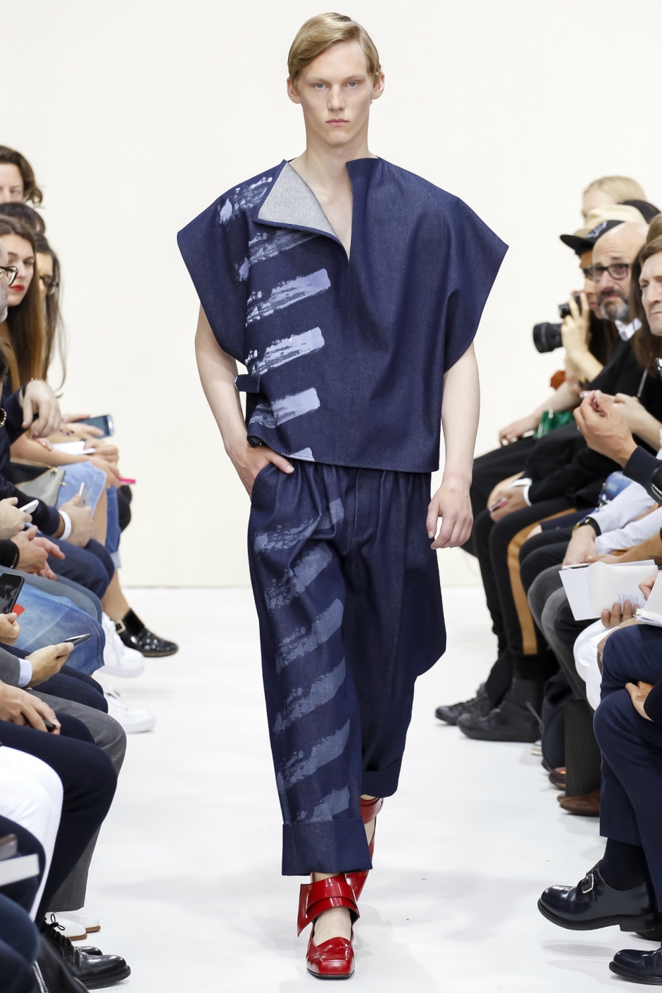 J.W. Anderson İlkbahar / Yaz 2016