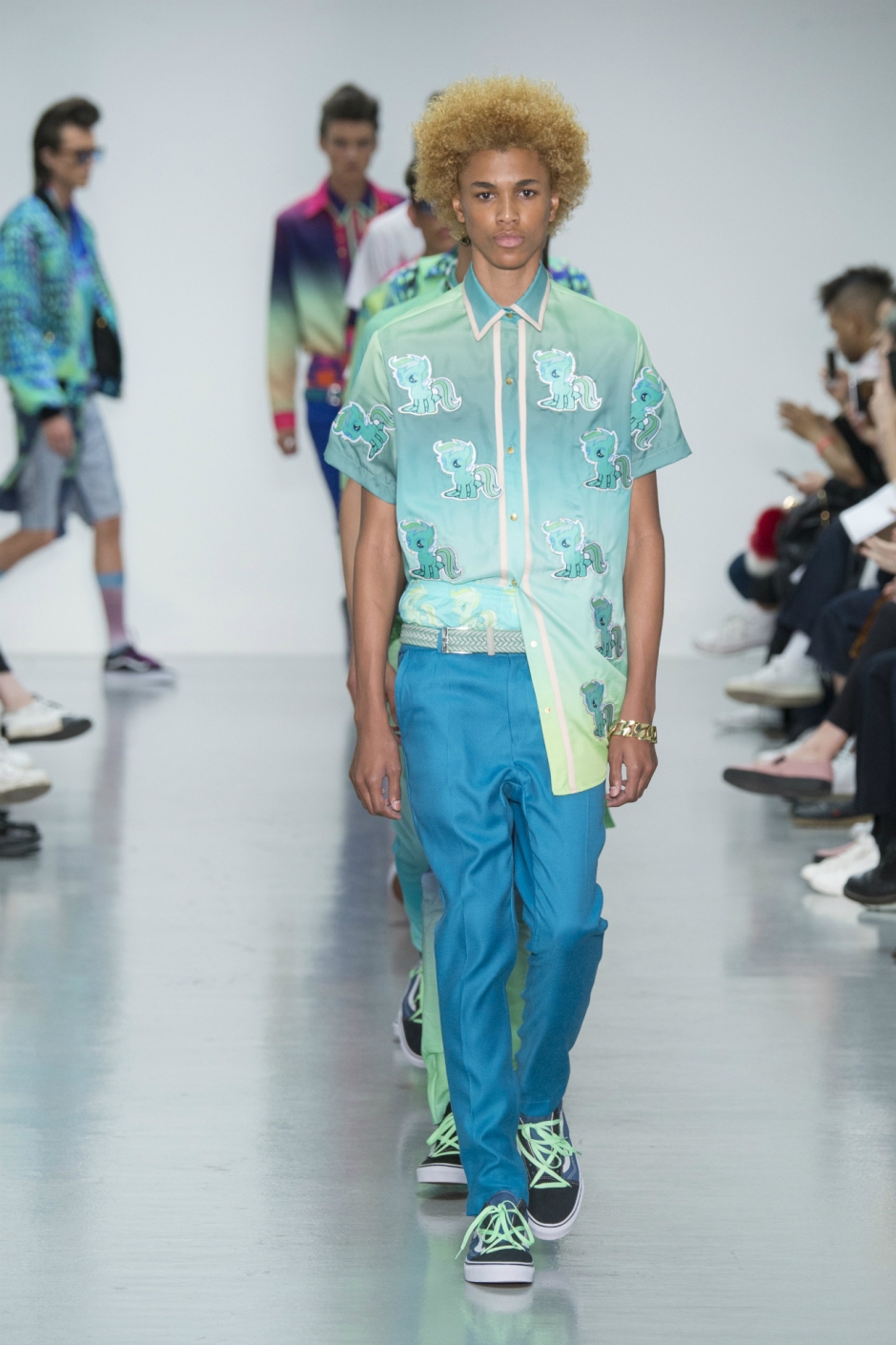 Katie Eary İlkbahar / Yaz 2016