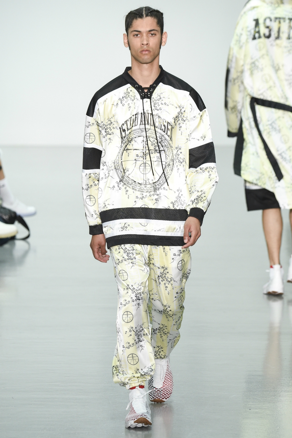 Astrid Andersen İlkbahar / Yaz 2016